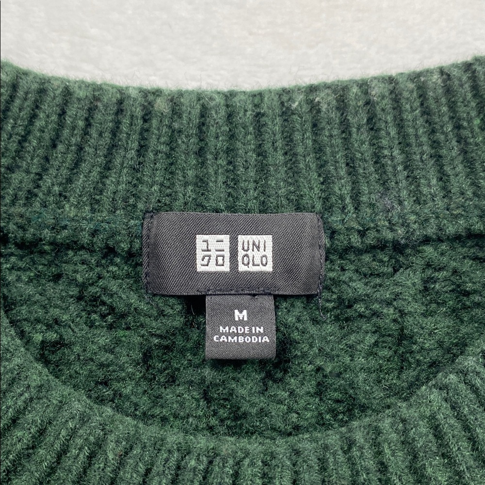 Uniqlo Low Gauge Multi Knit Crewneck Long Sleeve Pullover Sweater (Dark Green) - Picture 14 of 16